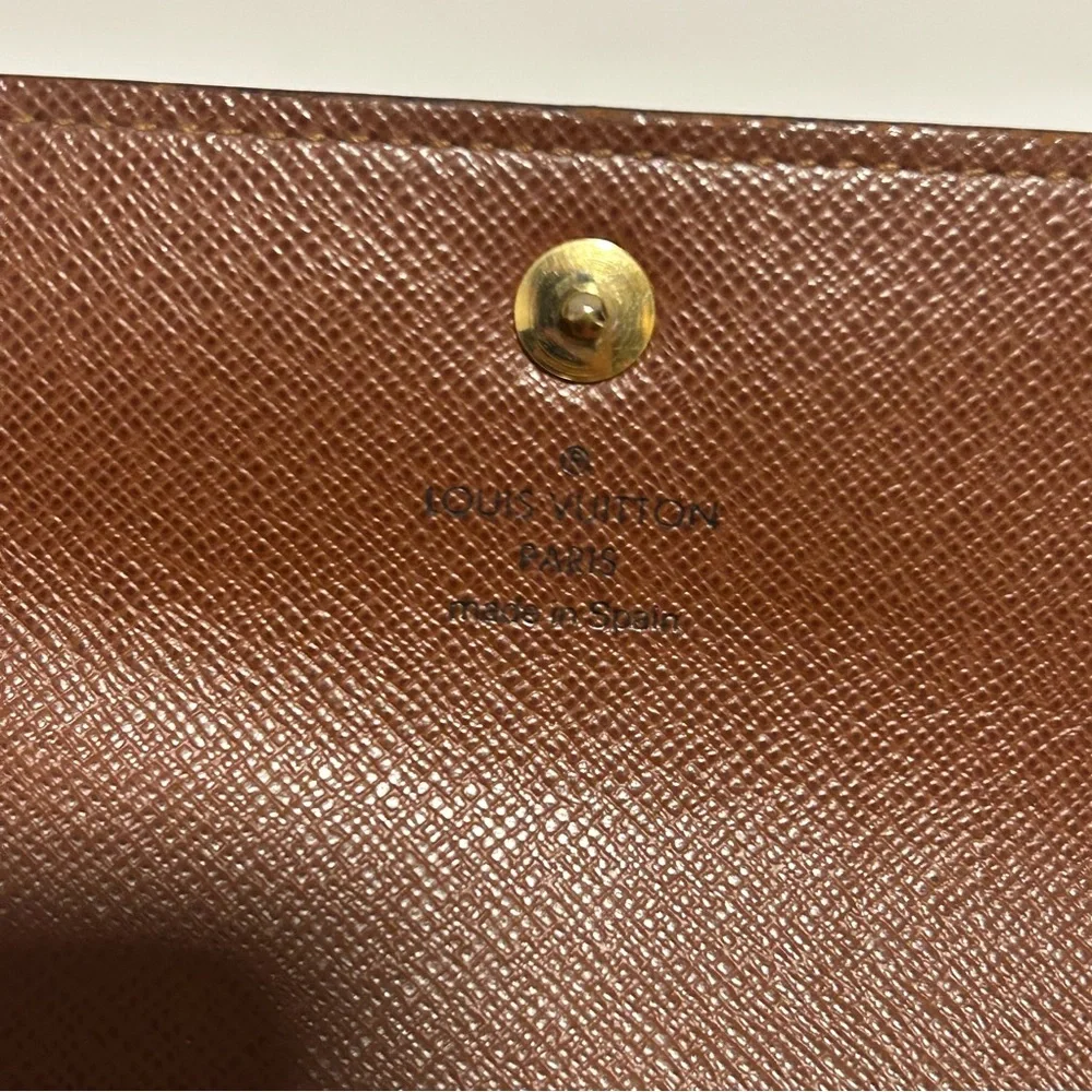 SOLD Louis Vuitton Alexandra Trifold Wallet - Picture 6 of 14